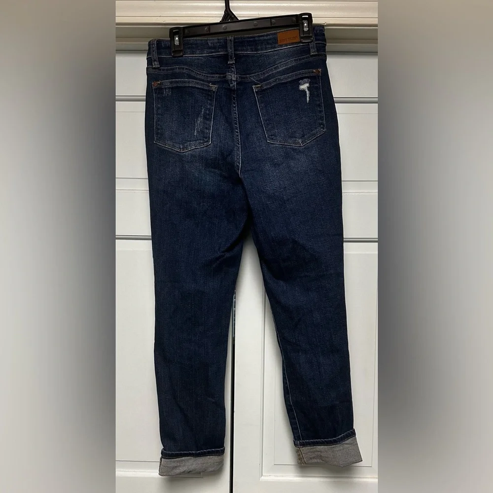 Judy Blue High-Waist Destroyed Cuff Boyfriend Fit Jeans - Size 5/27, Like New - Picture 10 of 10